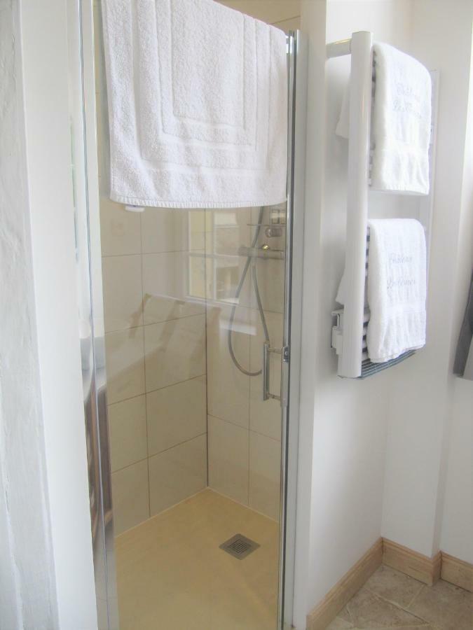Bed & Breakfast Chateau Les Cedres Bretteville-l'Orgueilleuse Bagian luar foto