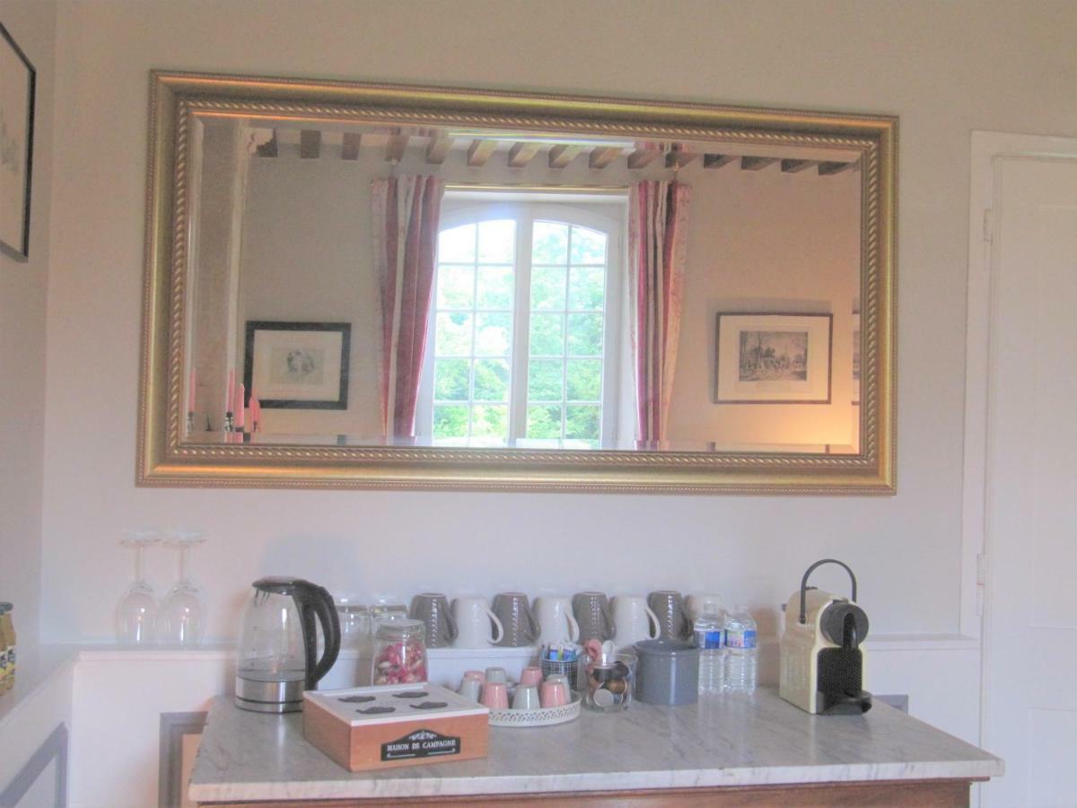 Bed & Breakfast Chateau Les Cedres Bretteville-l'Orgueilleuse Bagian luar foto