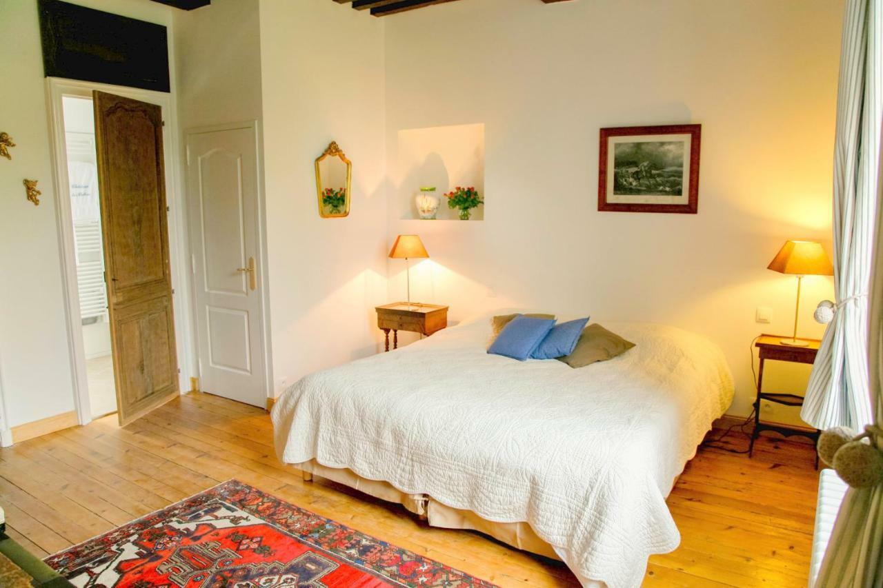 Bed & Breakfast Chateau Les Cedres Bretteville-l'Orgueilleuse Bagian luar foto