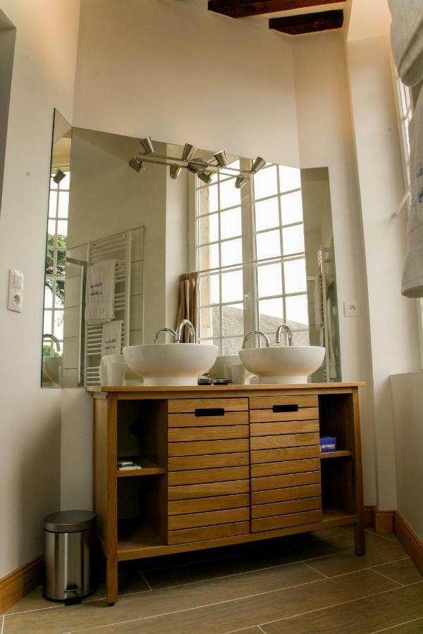 Bed & Breakfast Chateau Les Cedres Bretteville-l'Orgueilleuse Bagian luar foto