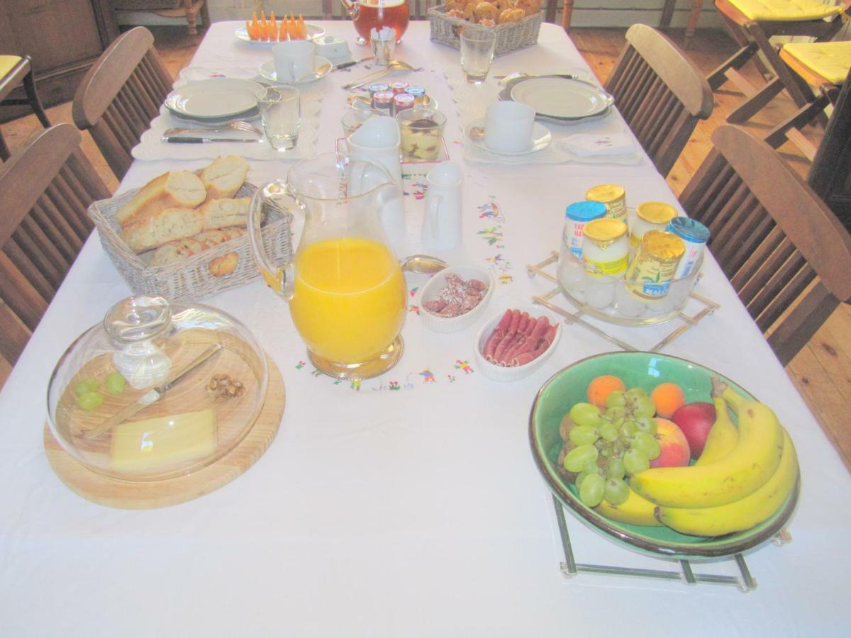 Bed & Breakfast Chateau Les Cedres Bretteville-l'Orgueilleuse Bagian luar foto